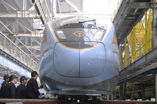 国产普铁动车组装视频,组装过程全记录